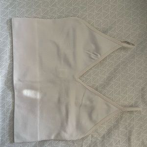 Sports tops
